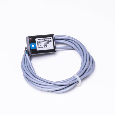 Nivåsensor. 5–25 V. 2,5 m. Inverterande utgång.